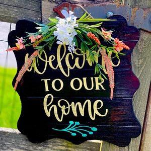 Wood welcome home sign